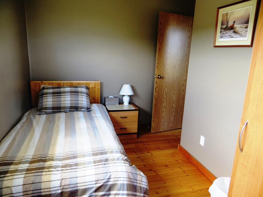 Foxlake Retreat ハンナ 部屋 写真